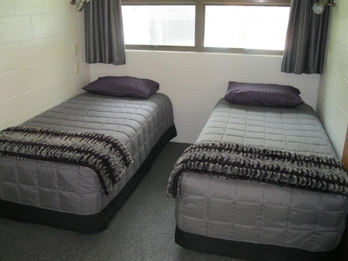 Kawerau Thermal Motel Bagian luar foto